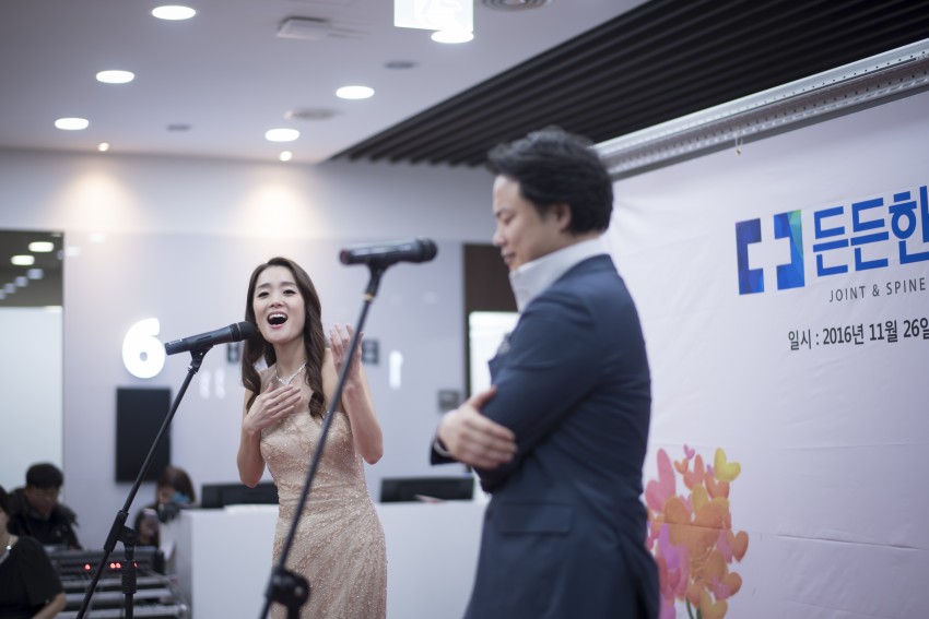 d188e97ef3e121d2e61b64a7994b53e8_1480640