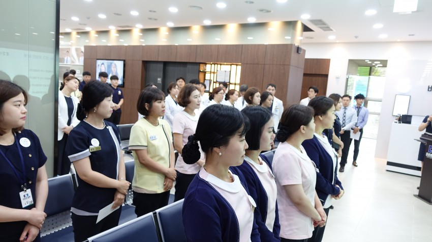 63cf997fb18d97e5bf4268695533e74e_1496283