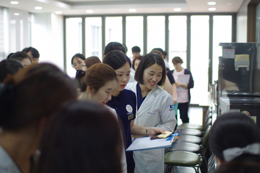 a03edf51672a503eec930292564ddf80_1503018