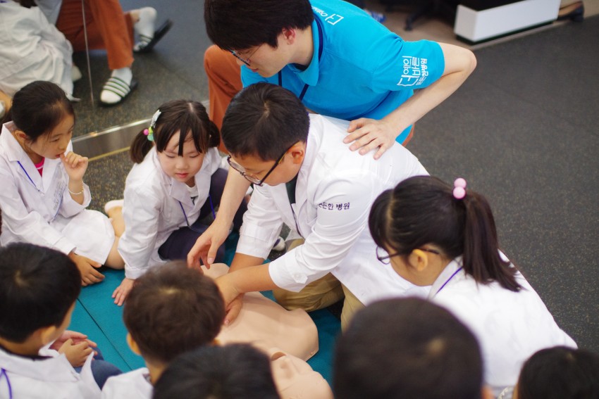 1d69fe21ac5dc750625b57a18f18e984_1527734