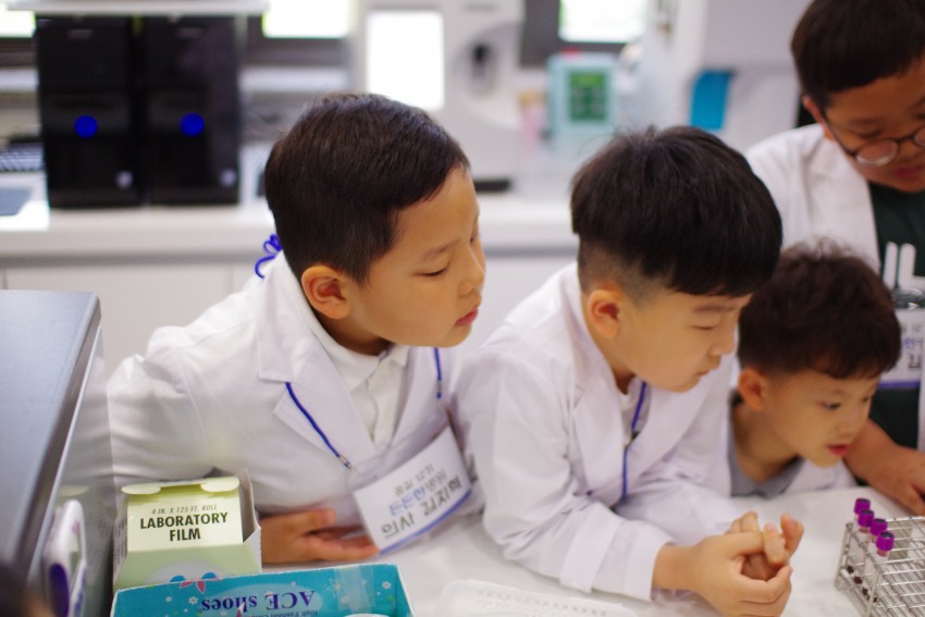 1d69fe21ac5dc750625b57a18f18e984_1527734