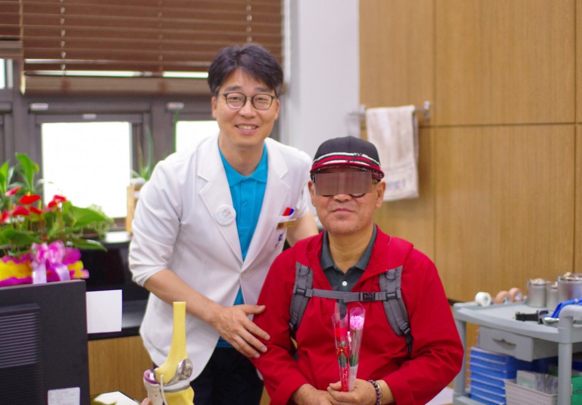 aac0ce965251fd869bba03418d012470_1527043