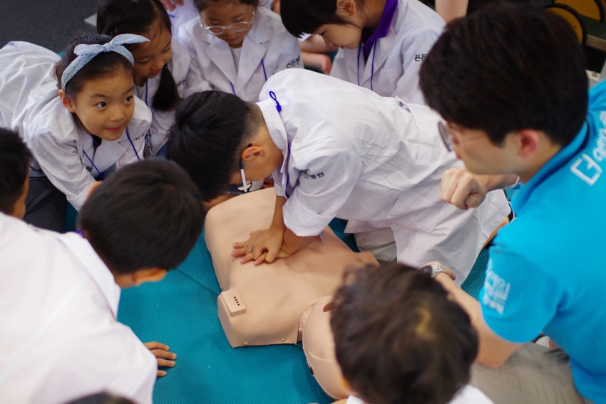 203c7b6b869a6c0d8bfdc7f799bbad7f_1533199