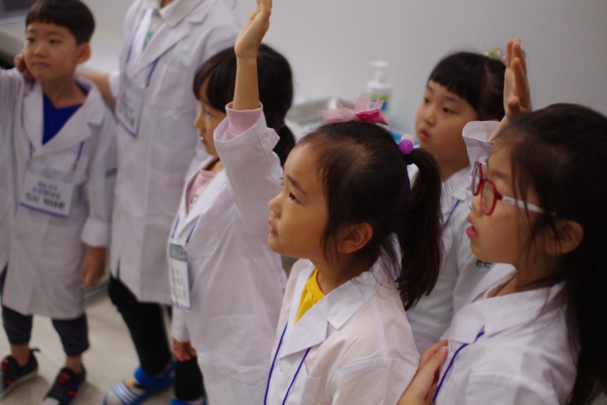 e58498a763ee889bbbfde40d1920ffdb_1538960