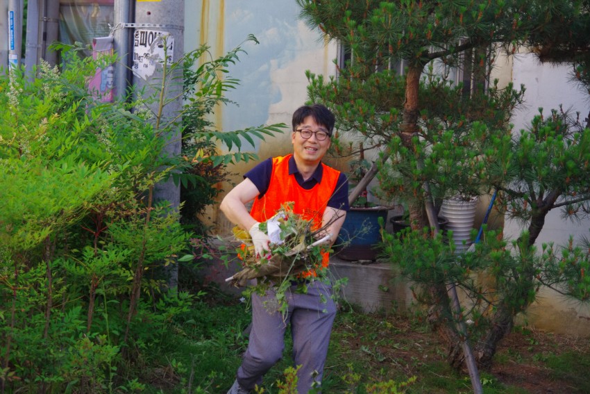 dcec3964cb590fdbda694945a78384d9_1559179