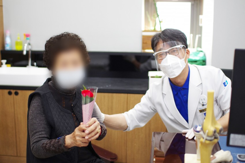 91a09c1dacec8db4cdcad3d2b833897d_1620869