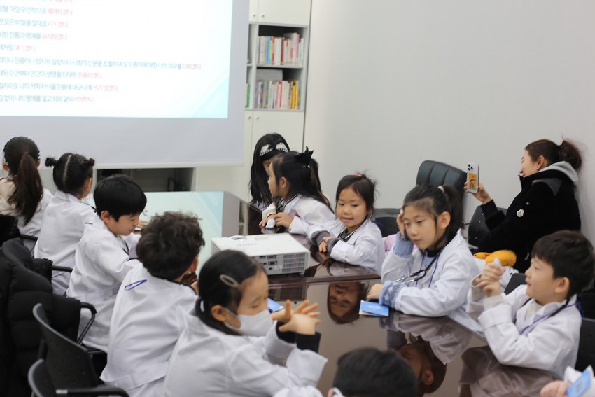 2f2c44d5cc9839462dc4999b1c40e8cb_1739837